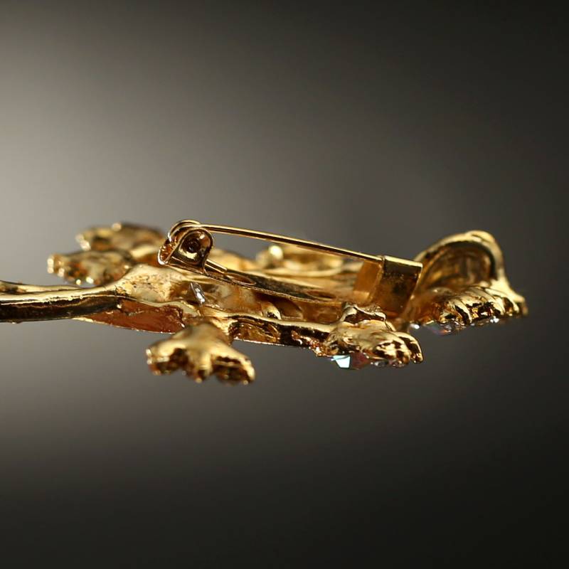 Çiçek Model Broş-Gold